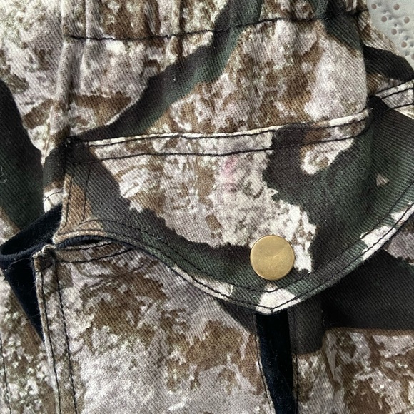 Women’s Camouflage Jacket Small fits XS - Picture 5 of 6